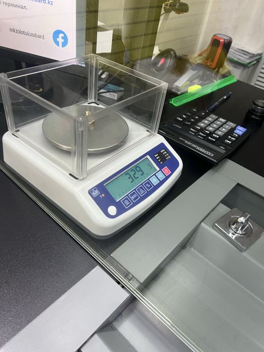 Продам серьги Ванклив