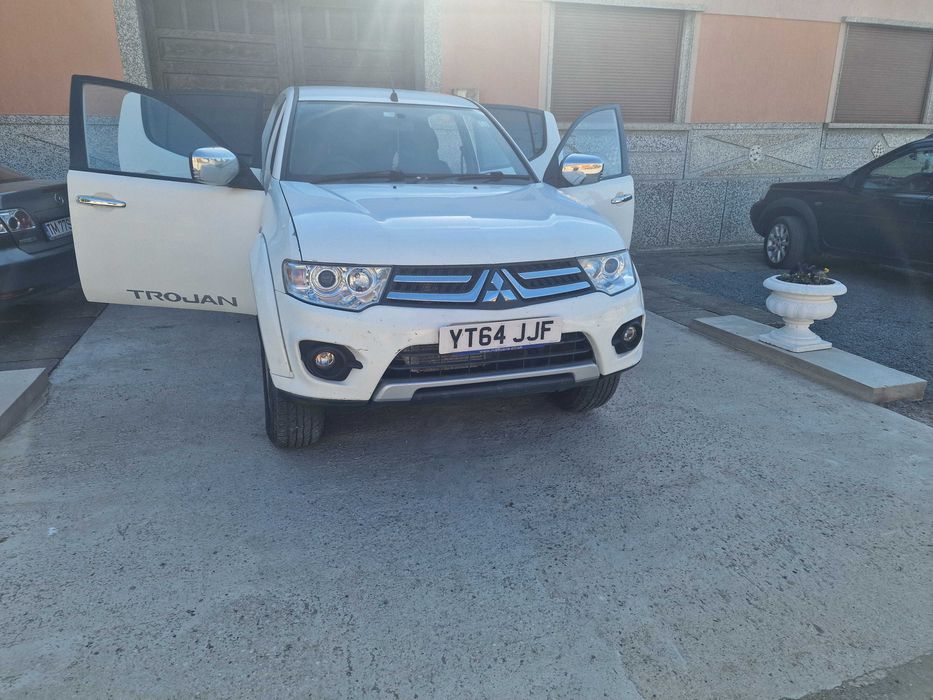 Auto L200 an 2014