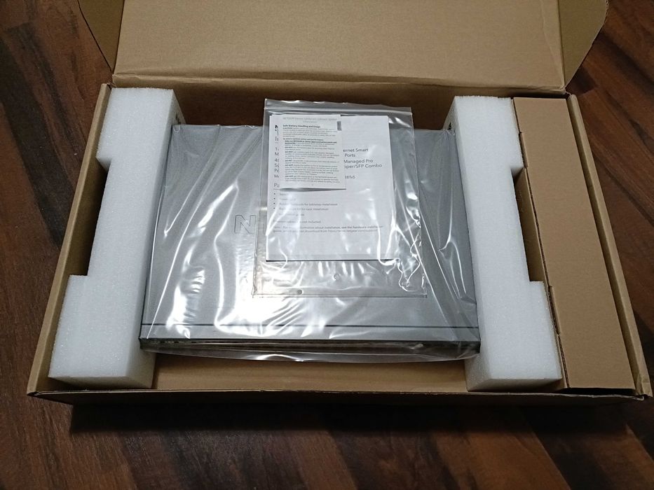 Switch Pro Netgear GS748T-500EUS – 48 porturi Gigabit Smart Managed nou