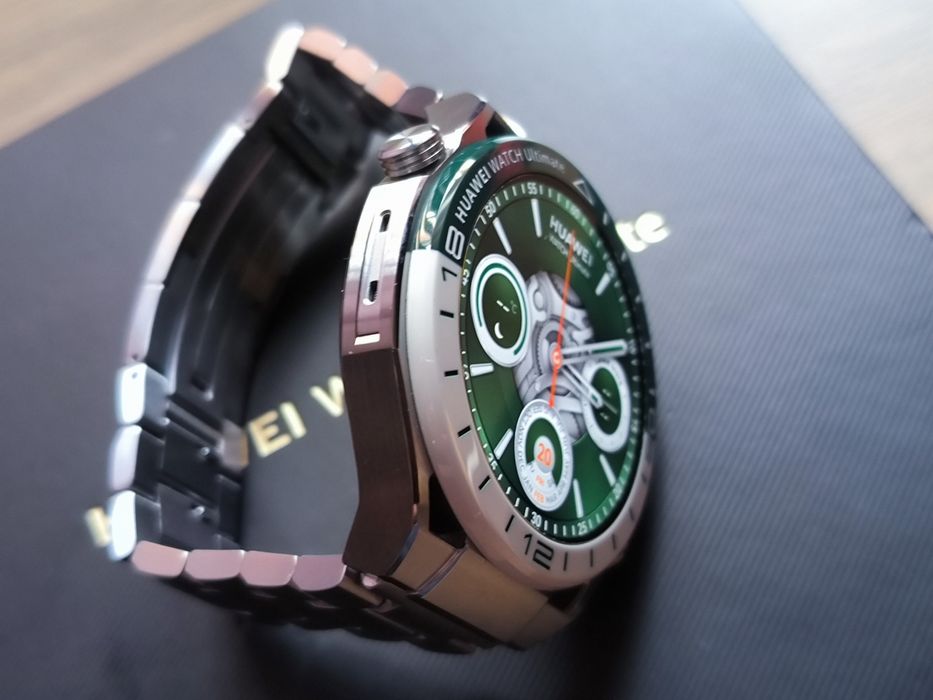 Huawei watch Ultimate Green Titanium
