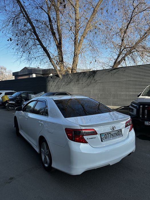 Тайота камри 50