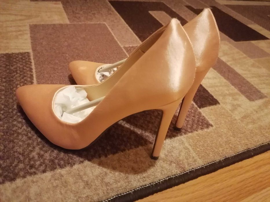 Дамски елегантни обувки