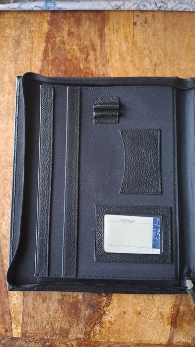 папка луксозна за документи естествена кожа с цип Марксман Marksman A4