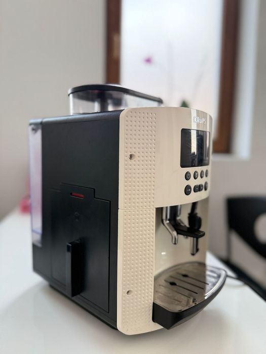 Espressor automat Krups Arabica EA817010, 1450W, 15 bari