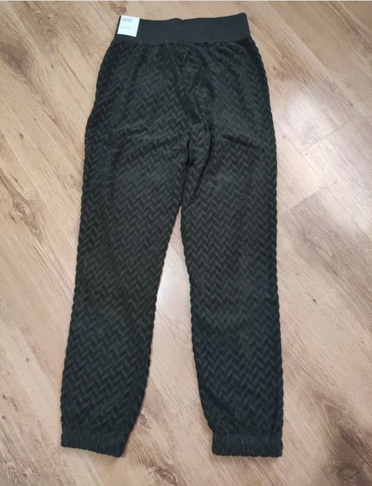 Pantaloni damă Nike mărimea S