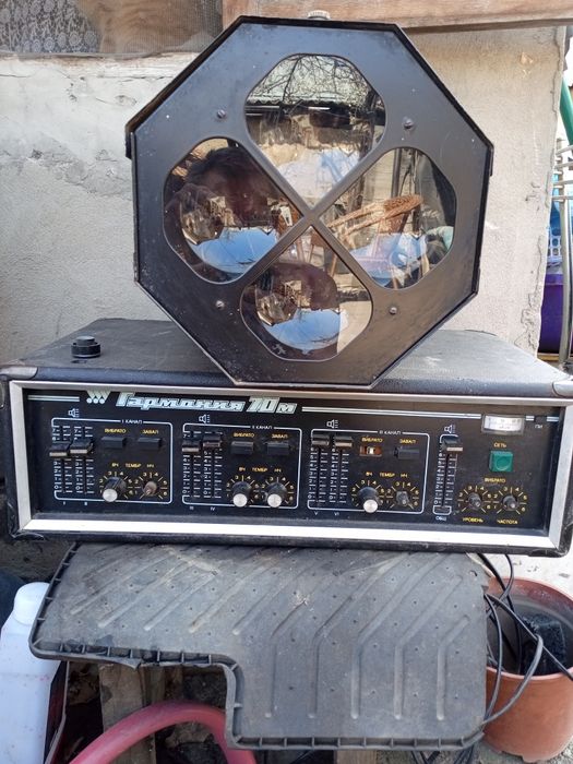 Усилитель советский микшерный.