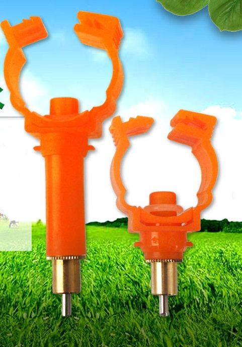 Ниппельные поилки для кроликов