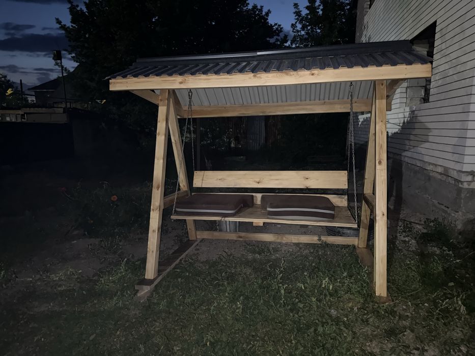 Качеля новая деревянная