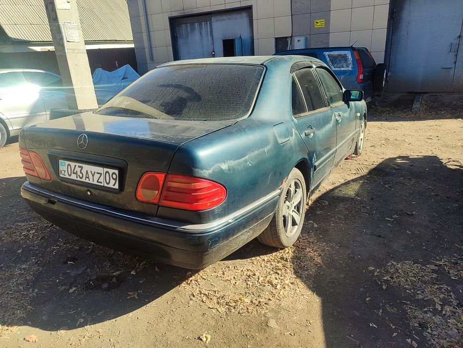 Мерседес W210 E280 по запчастям продаётся