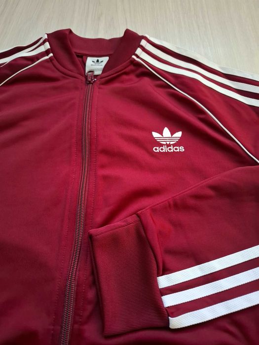 Горница Адидас / Adidas, размер XL за тийнейджъри и по-слаби мъже,