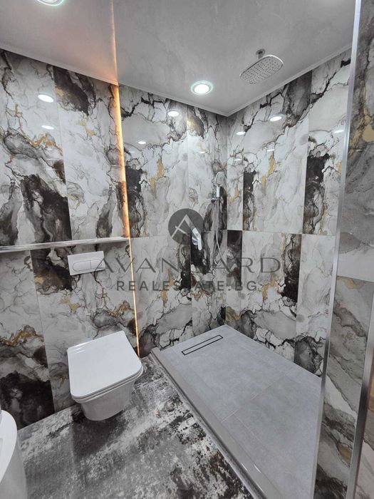 Продава се Тристаен апартамент в Пловдив, Център - 120 кв.м за 2384 €/кв.м - Снимка #7
