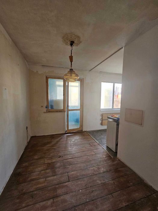 Продава се Тристаен апартамент в Варна, Център - 87 кв.м за 1495 €/кв.м - Снимка #3