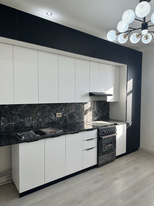 !!!Рамазон Акция!!! Кухонный акрилдан до потолка п.м 2 млн 500 мингнан