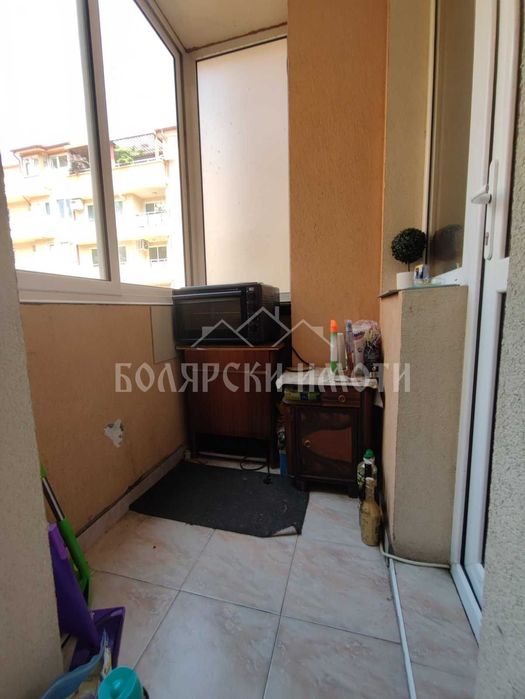 Дава се под наем Двустаен апартамент в Велико Търново, Център - 45 кв.м за 306 € - Снимка #4