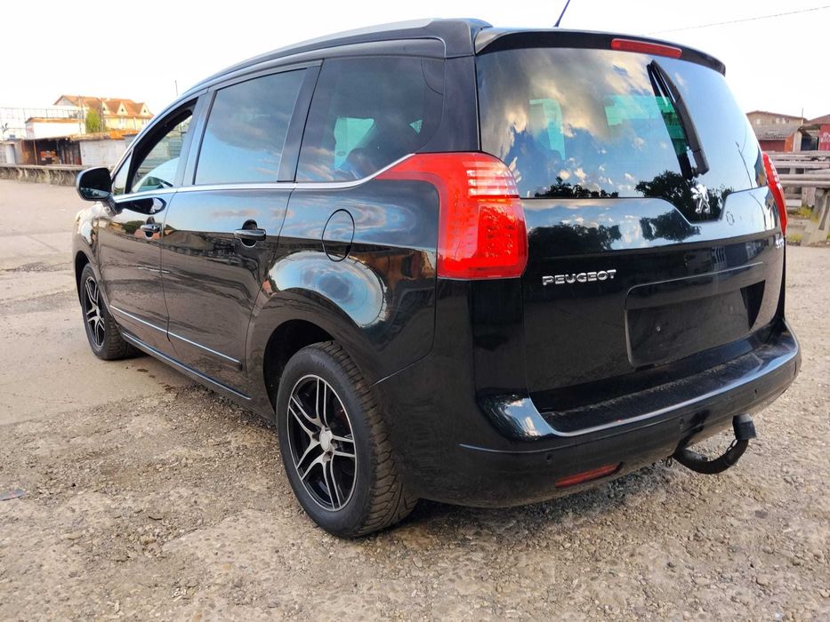 PEUGEOT 5008 2010 — imagine 5