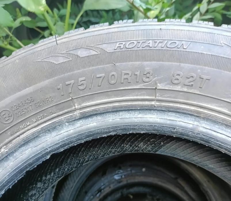Продам балоны зимние R13