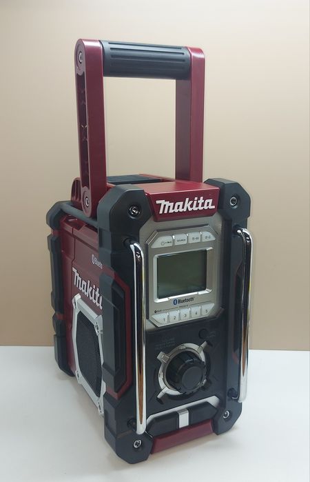 Блутут радио Makita DMR108AR