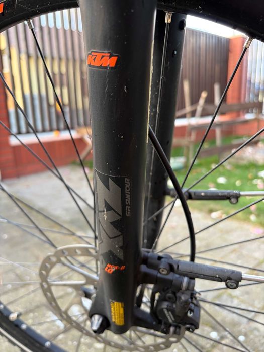 Bicicleta electrica trekking KTM Macina