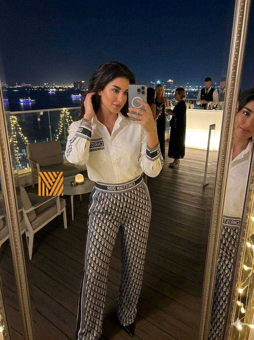 Compleu dama cu camasa