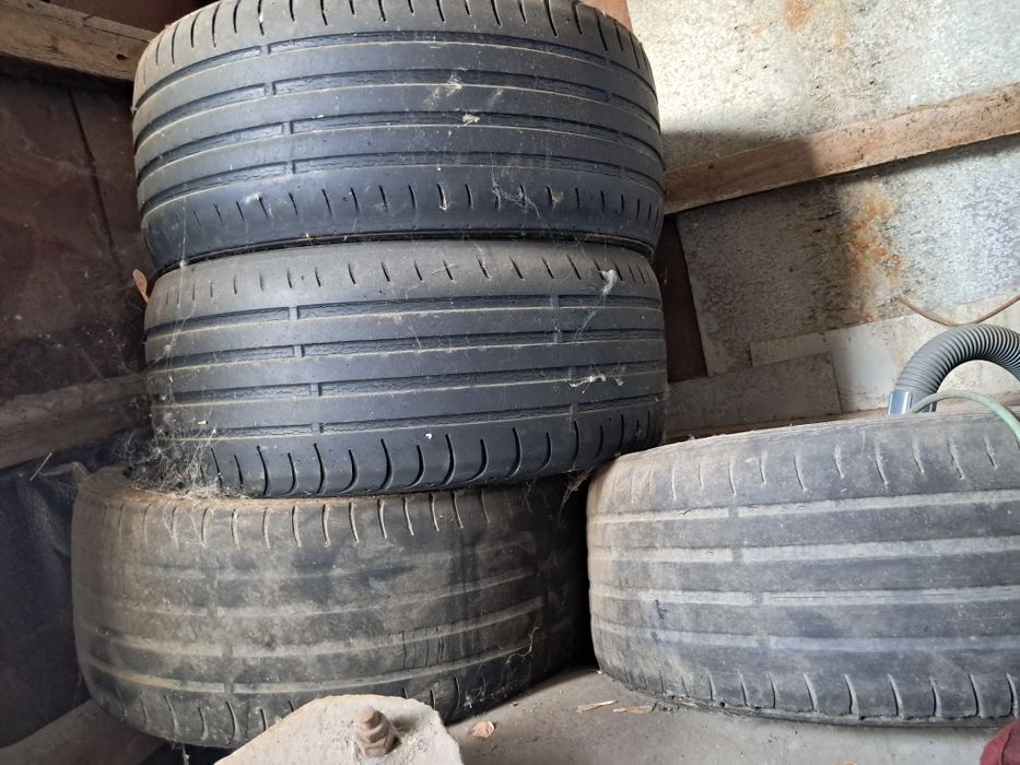 Продам шины r16 и r17