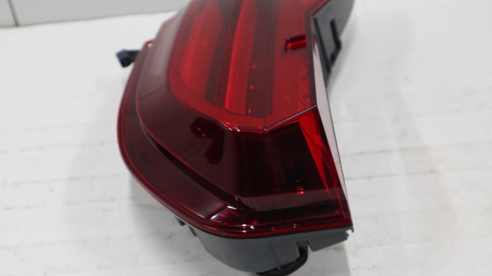 Ляв вътрешен стоп БМВ Г11 Г12 Ляв стоп заден капак БМВ Г11 Г12