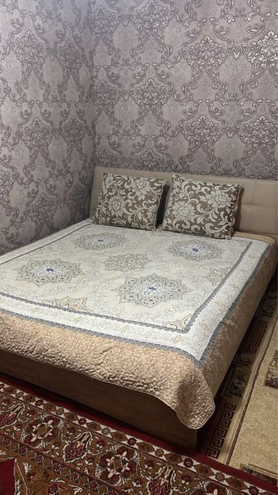 Кровать двуспальная
