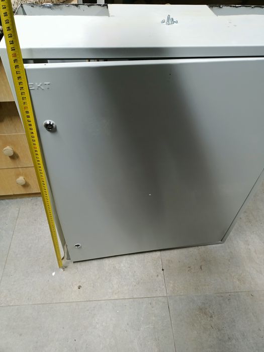 Шкаф силовой с автоматами