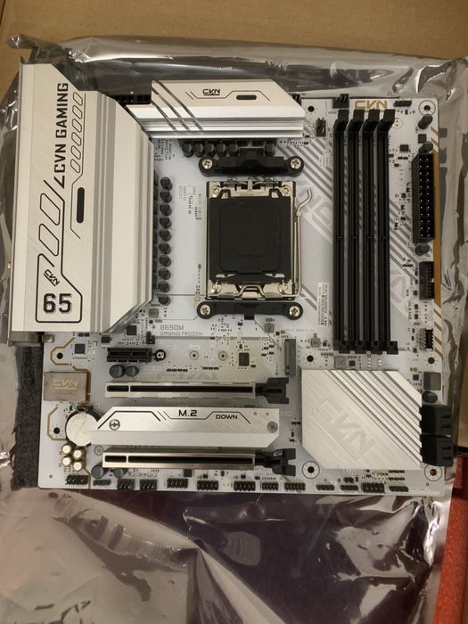 Продам Комплект Мат плата + проццесор