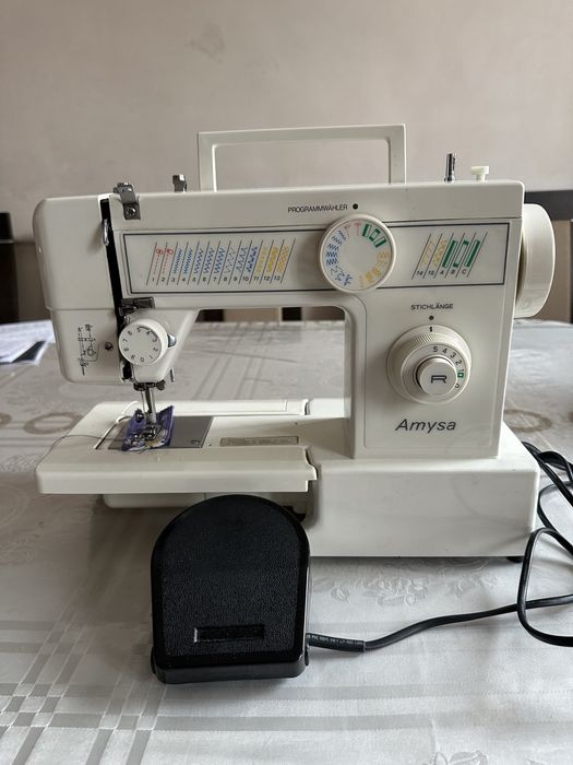 Швейная машинас Amysa