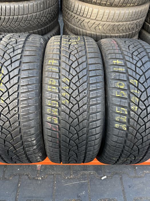 Anvelope Iarna 225/50/17 GoodYear UltraGrip Performance 225 50 17 R17