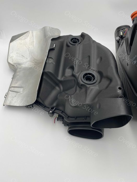 Carcasa filtru aer + debimetru aer BMW seria 6 F06 F12 F13 650i F10LCI