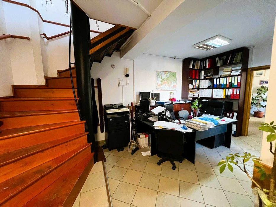 Bulevardul Lacul Tei Casa constructie 2002