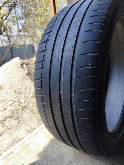 245 45 R19 Одиночка. Michelin