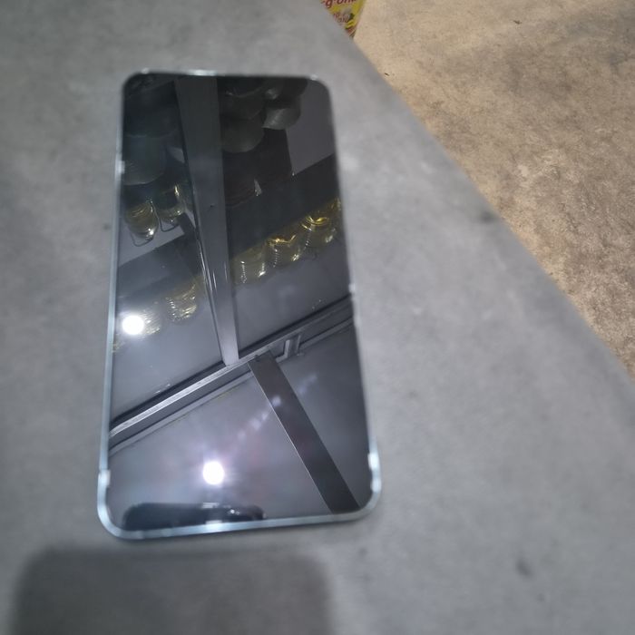 Samsung  s22+ kareys