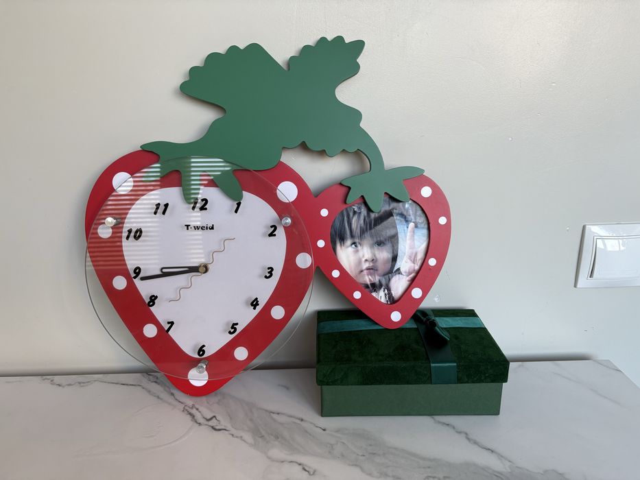 Продам настенные часы