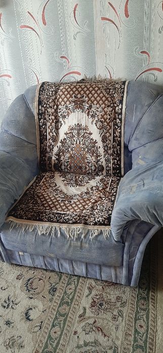 Кресло продаётся