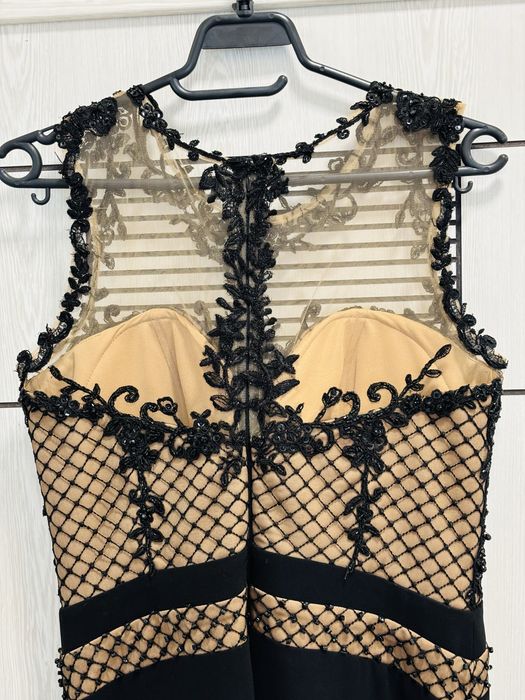 Дълга официална рокля