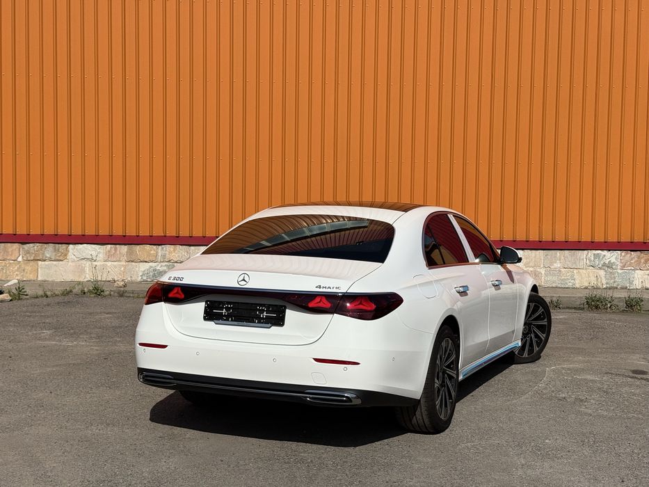 Mercedes benz  E300 4matic Full , В НАЛИЧИИ