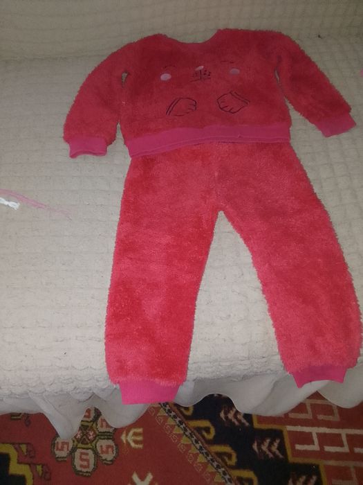 Отдам за вкусняшки.