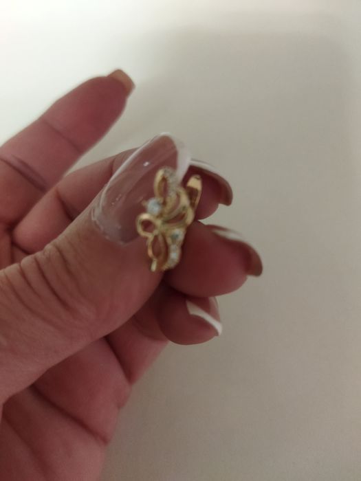 Дамски обеци със златно покритие 18 каратово злато.