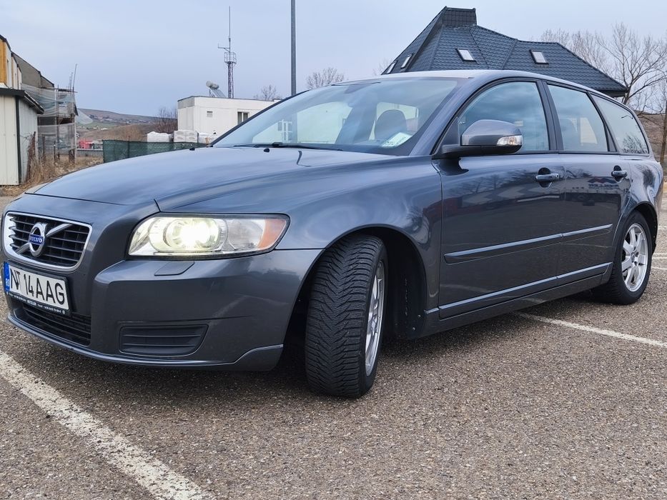 Volvo V50 facelift