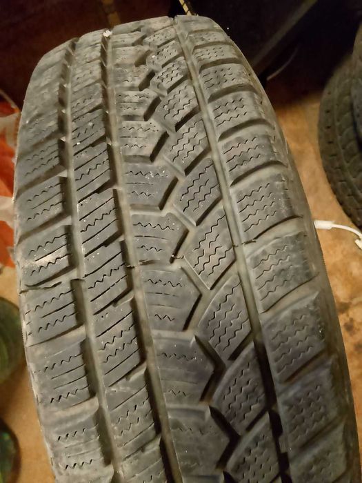 Гуми с джанти 175/65/15 + тасове