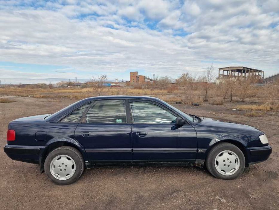 Продам Audi 100 c4 2.3