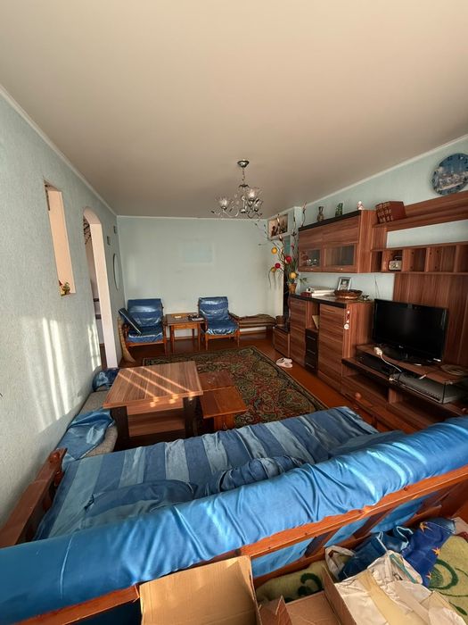 Продам 3 комн.кв в районе СКГУ.