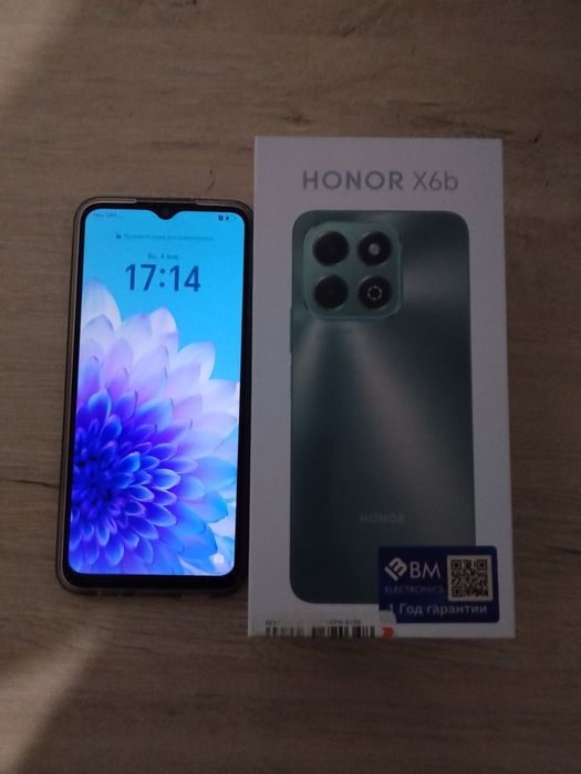 Продаю свой телефон памят 256