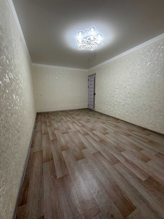 Продаётся 4 комнатная квартира шикарная локация [метро Новза]