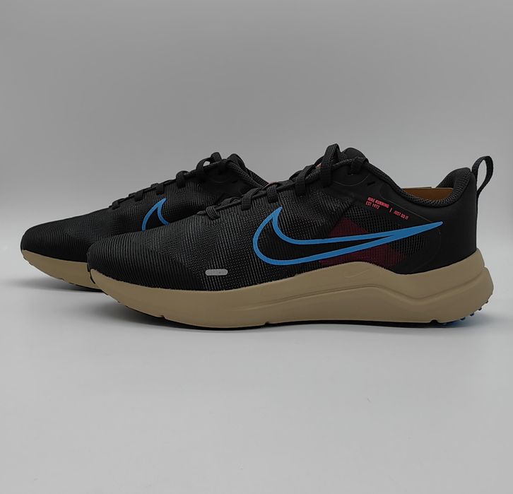NIKE Downshifter 12