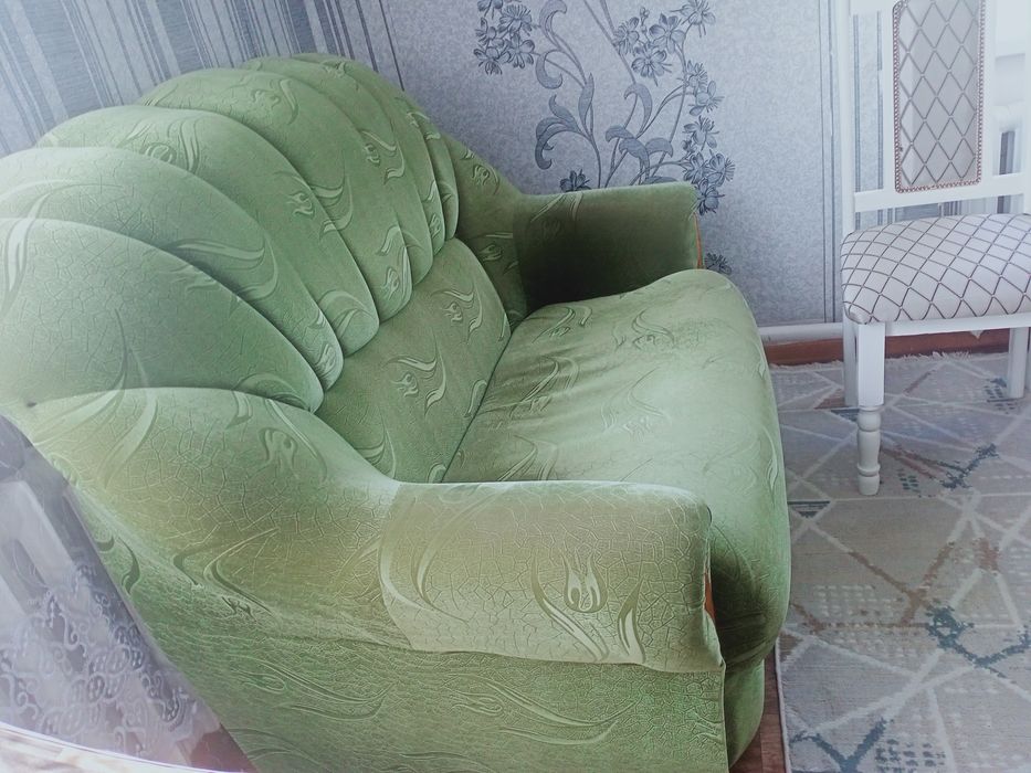 2 кресло, и мини диван