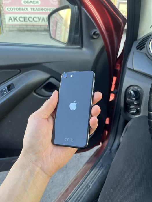 Apple IPhone SE 2020