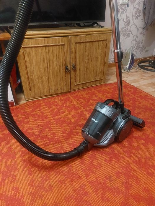 Продам пылесос Orvica